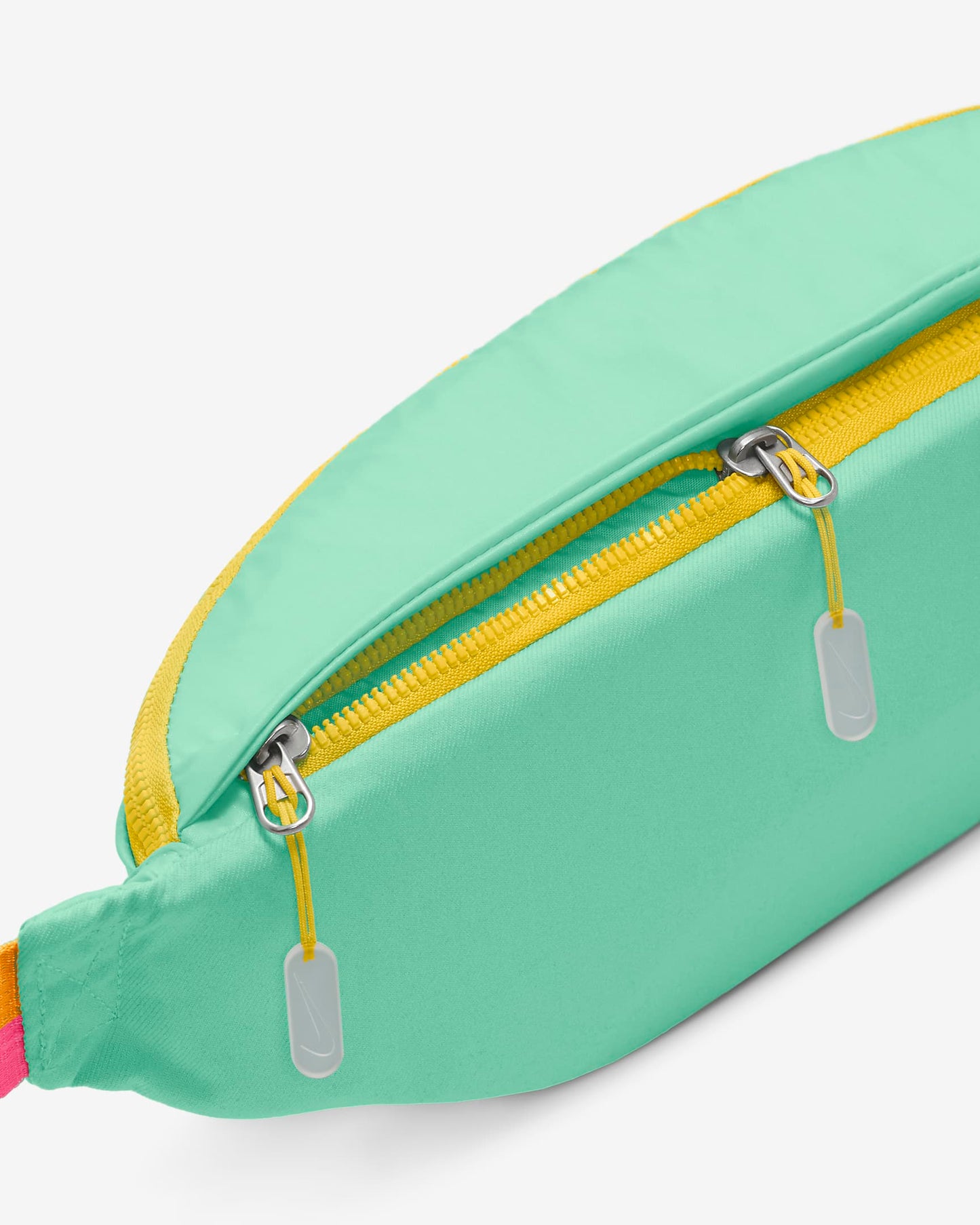 Nike Heritage Hip Pack | Emerald Rise
