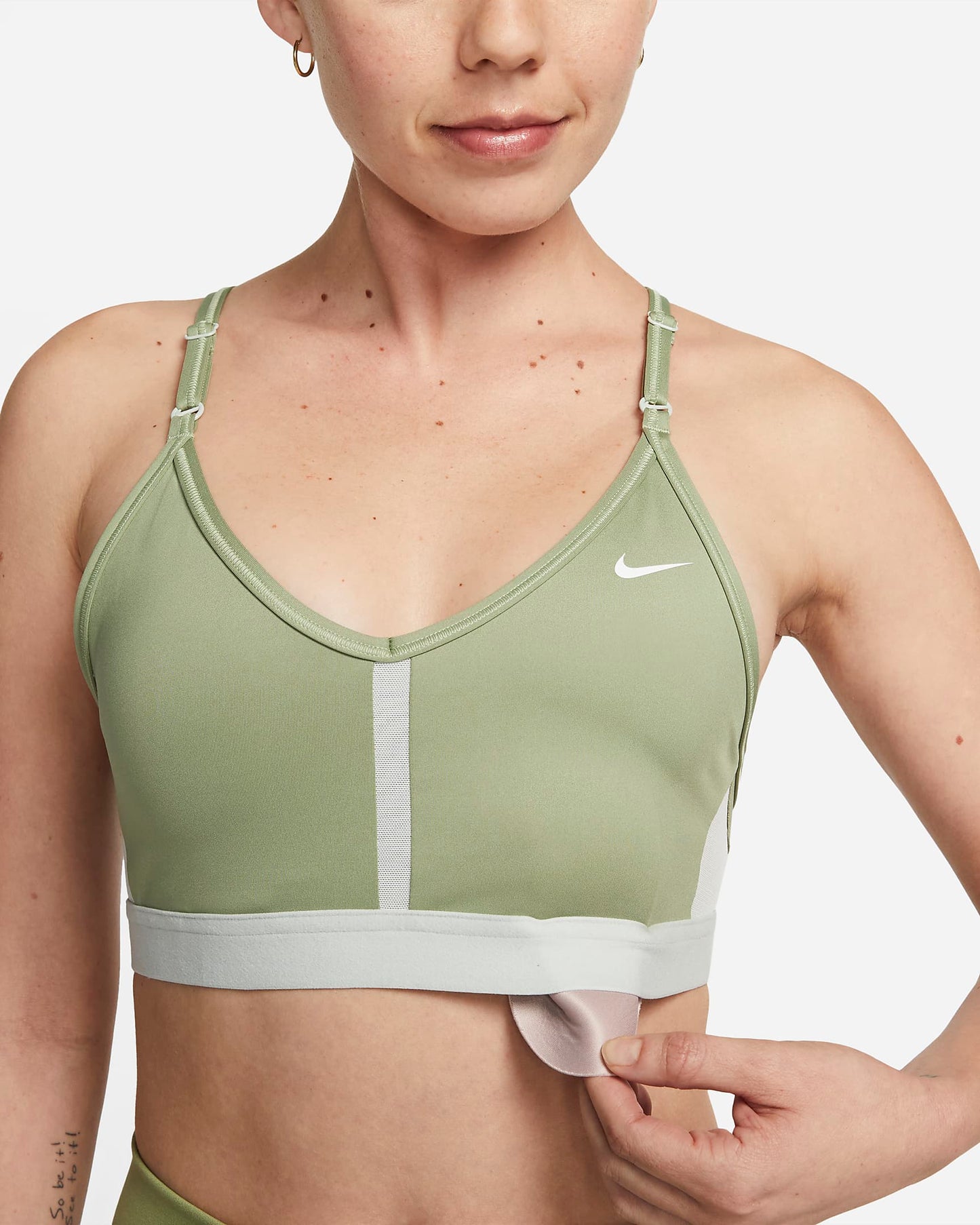 Nike Indy | Oil Green