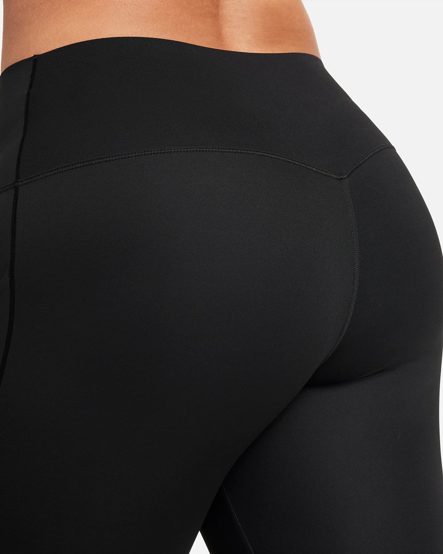 Nike Universa | Black