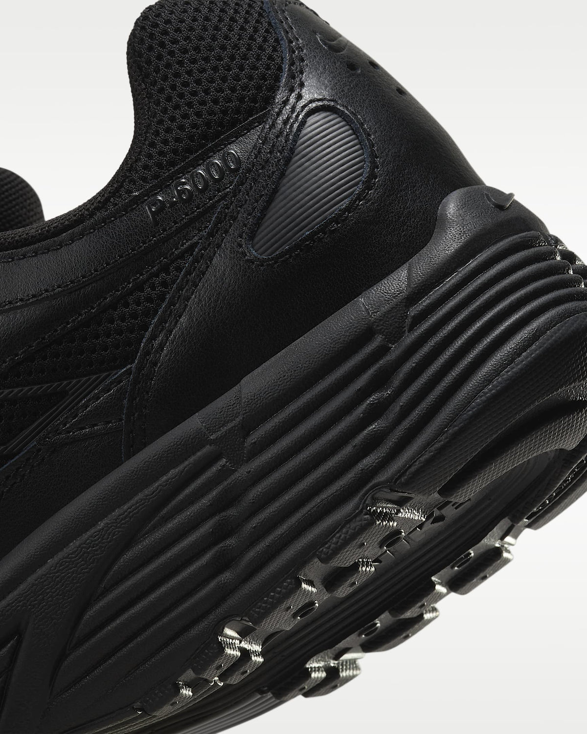 Nike P-6000 | Black