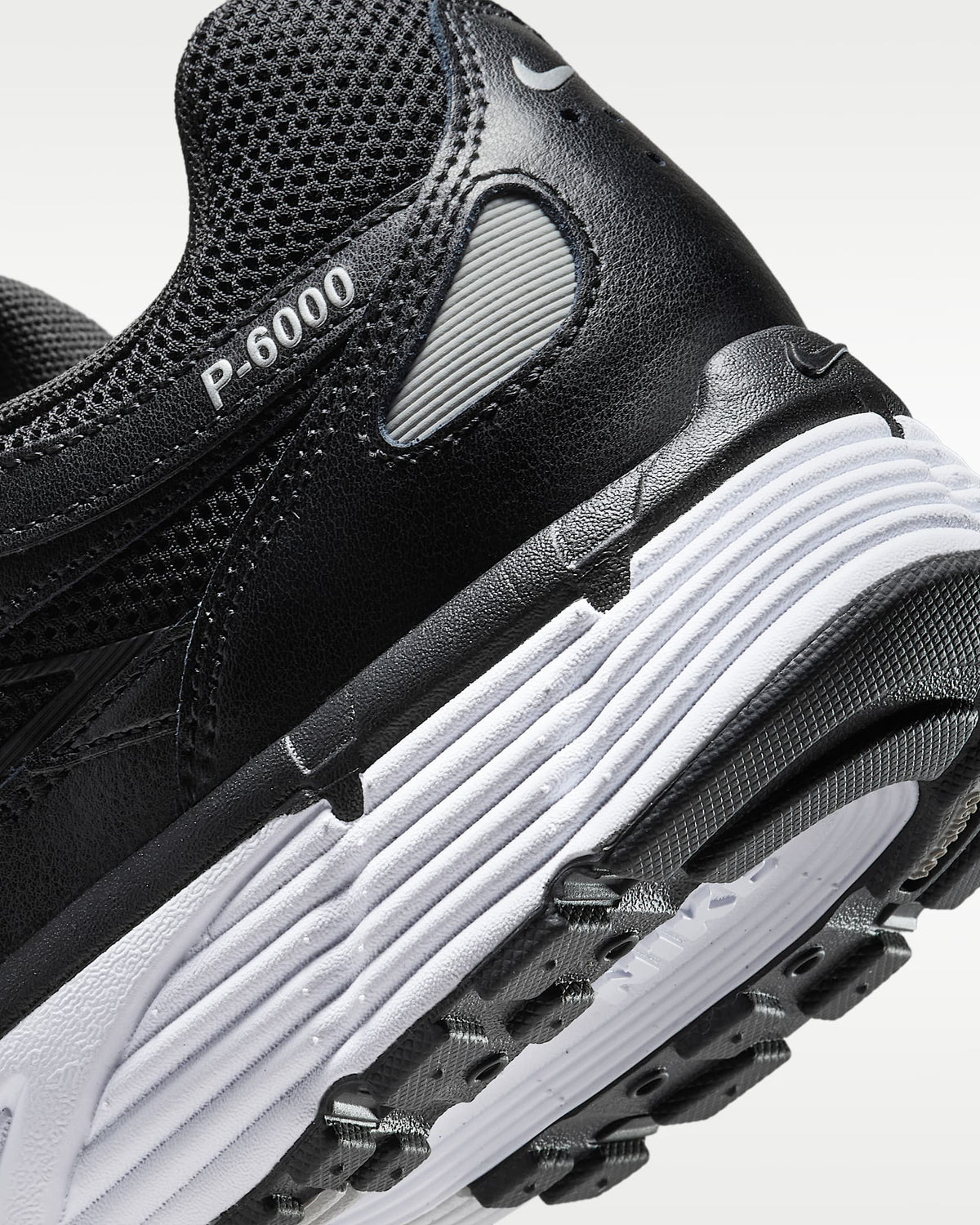 Nike P-6000 | Black&White
