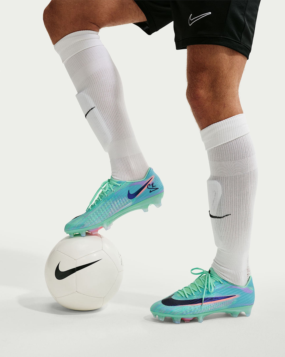 Nike Mercurial Superfly 11 Elite 'Sam Kerr' | Green Glow