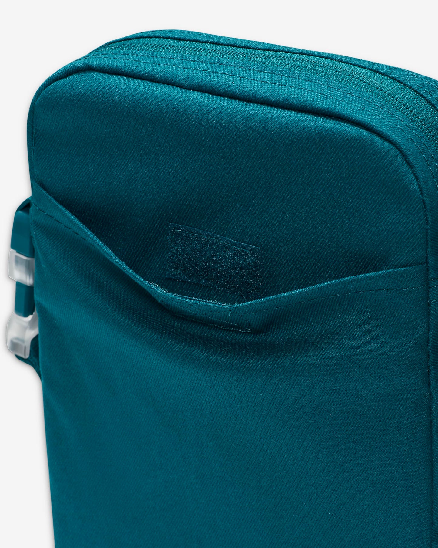 Nike Premium Cross-Body Bag | Geode Teal