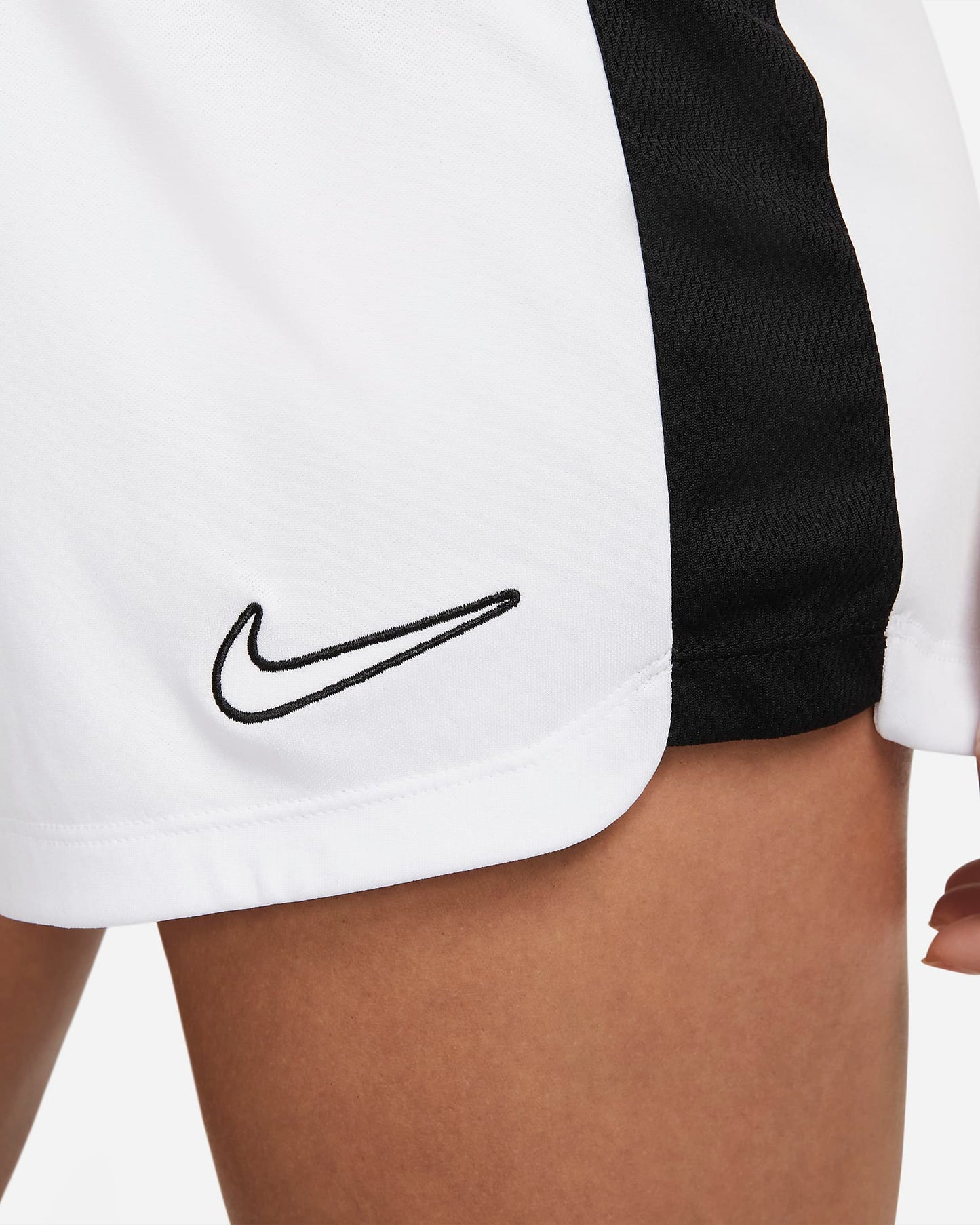 Nike Dri-FIT Academy 23 | White