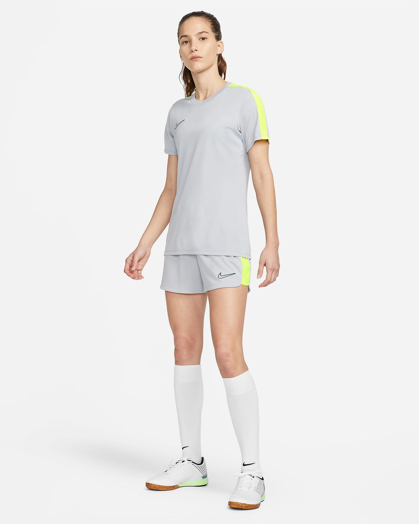 Nike Dri-FIT Academy | Flat Silver