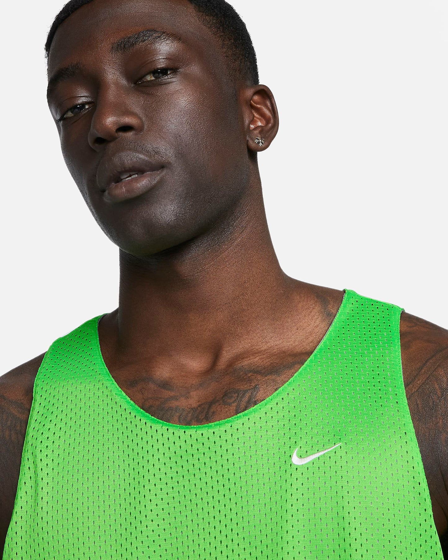 Nike Dri-FIT Standard Issue Reversible Jersey | Action Green