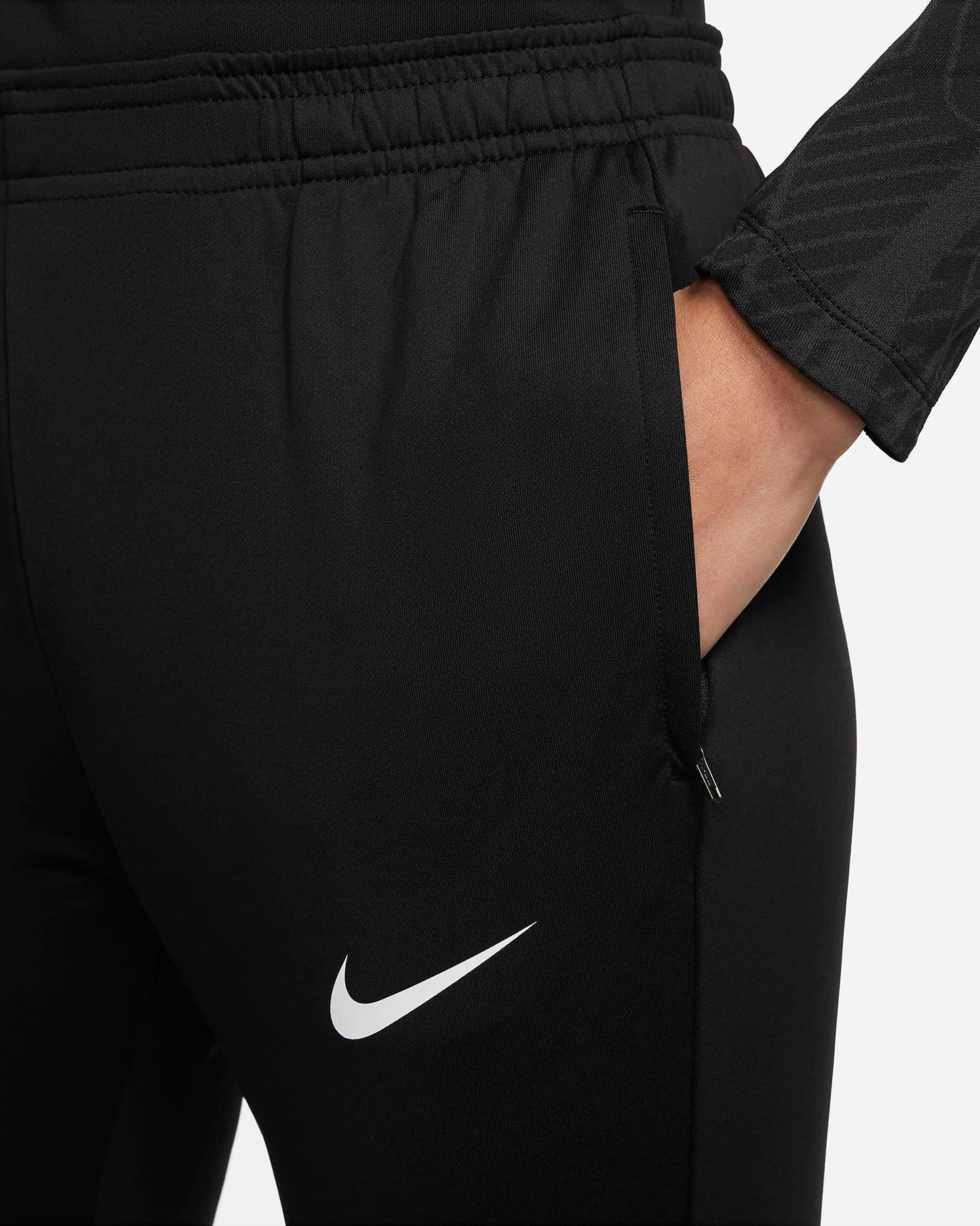 Nike Dri-FIT Strike | Black