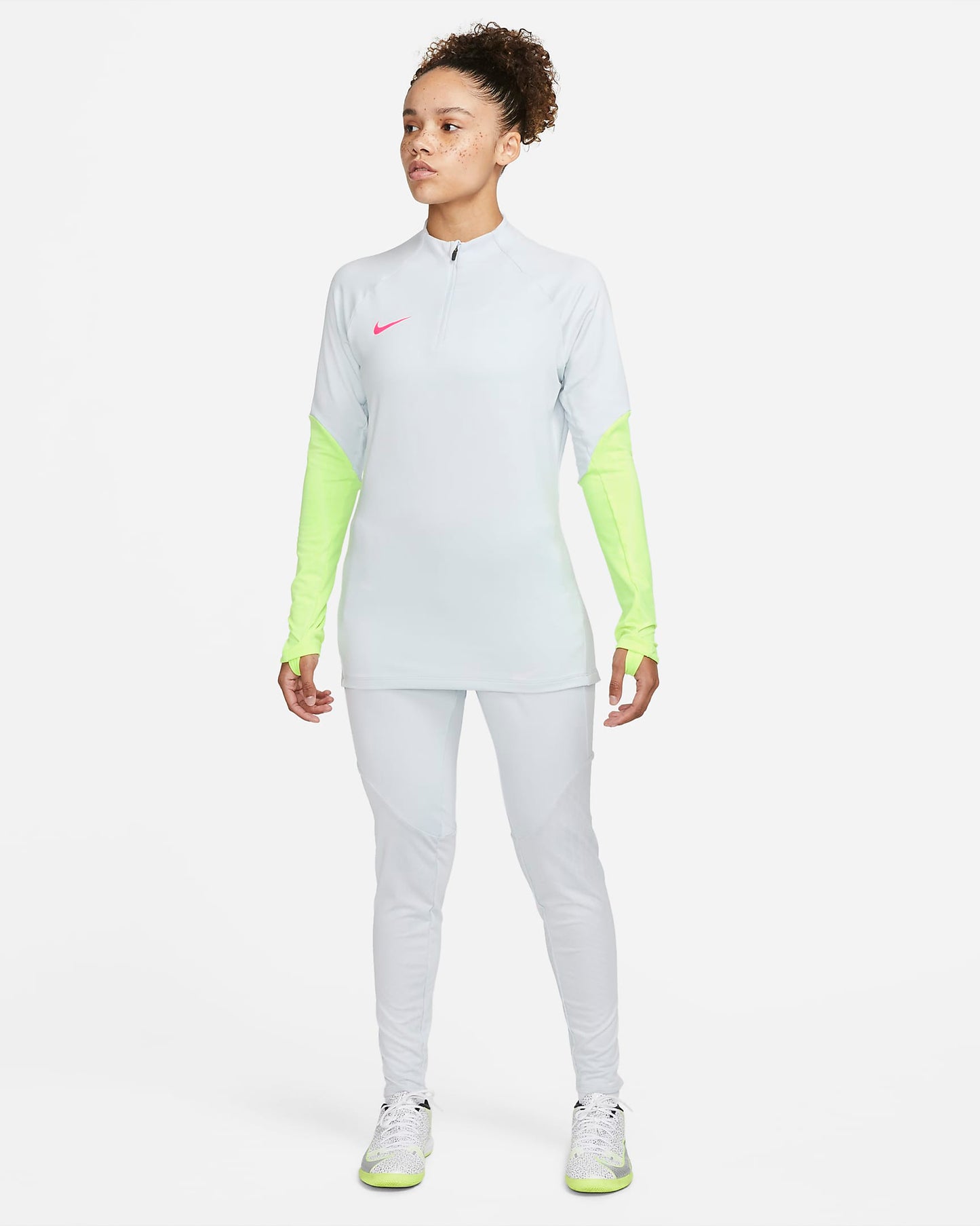 Nike Dri-FIT Strike | Pure Platinum