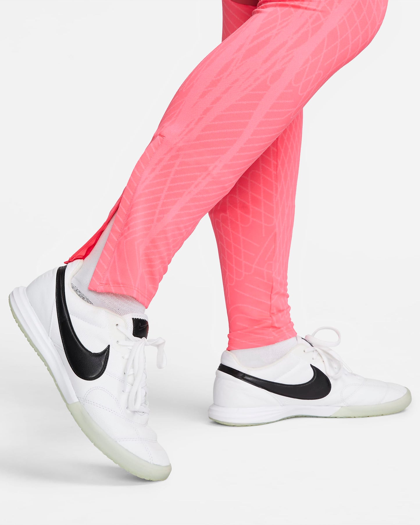 Nike Dri-FIT Strike | Sea Coral