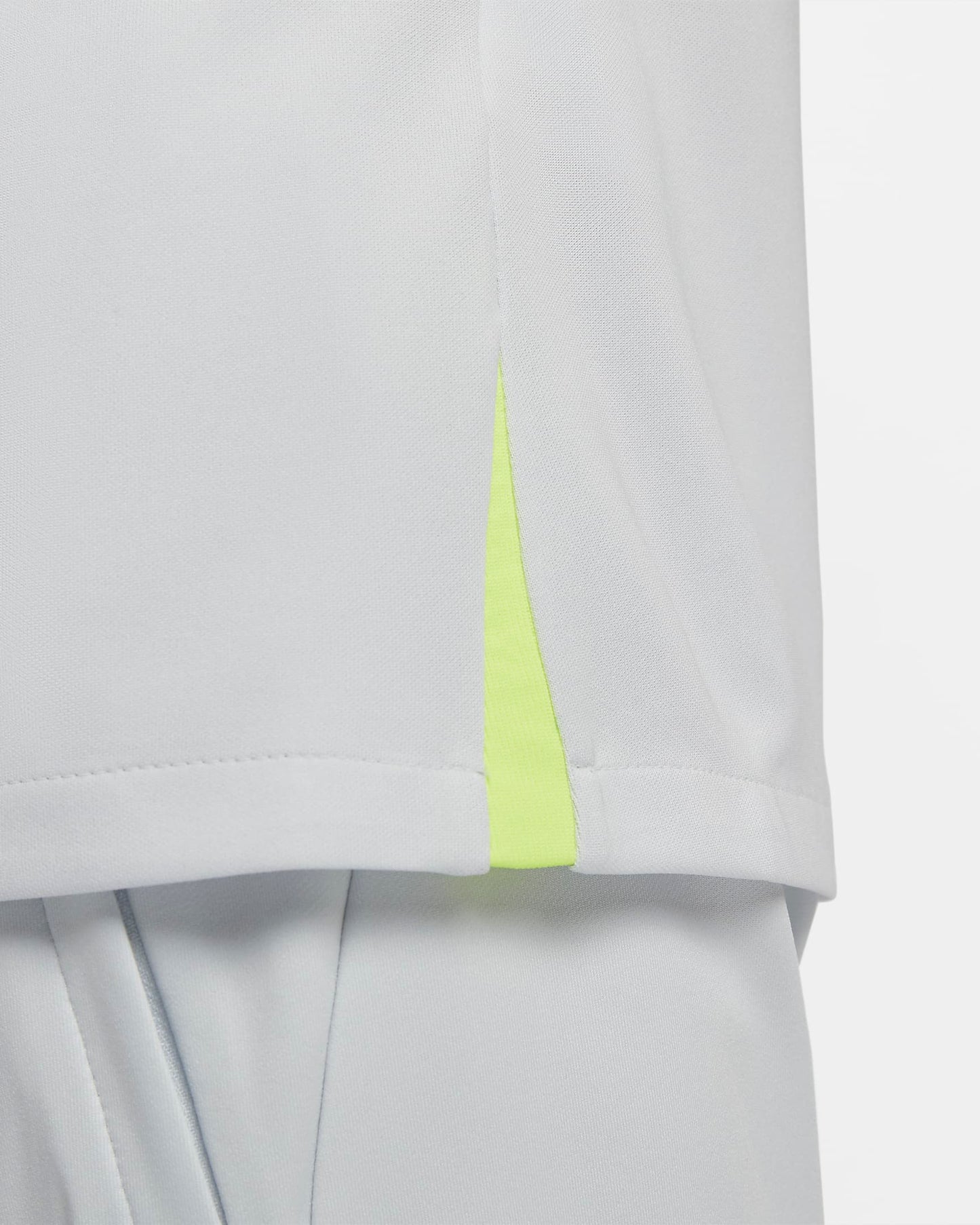 Nike Dri-FIT Strike | Pure Platinum