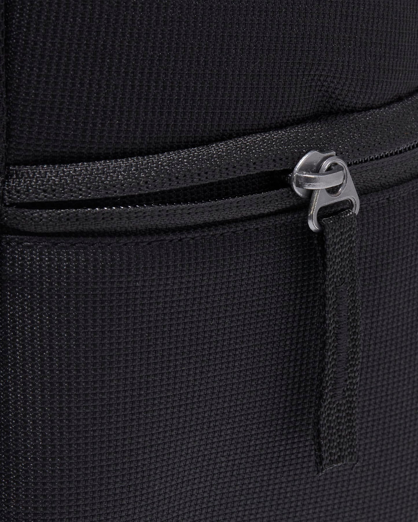 Nike Heritage | Black