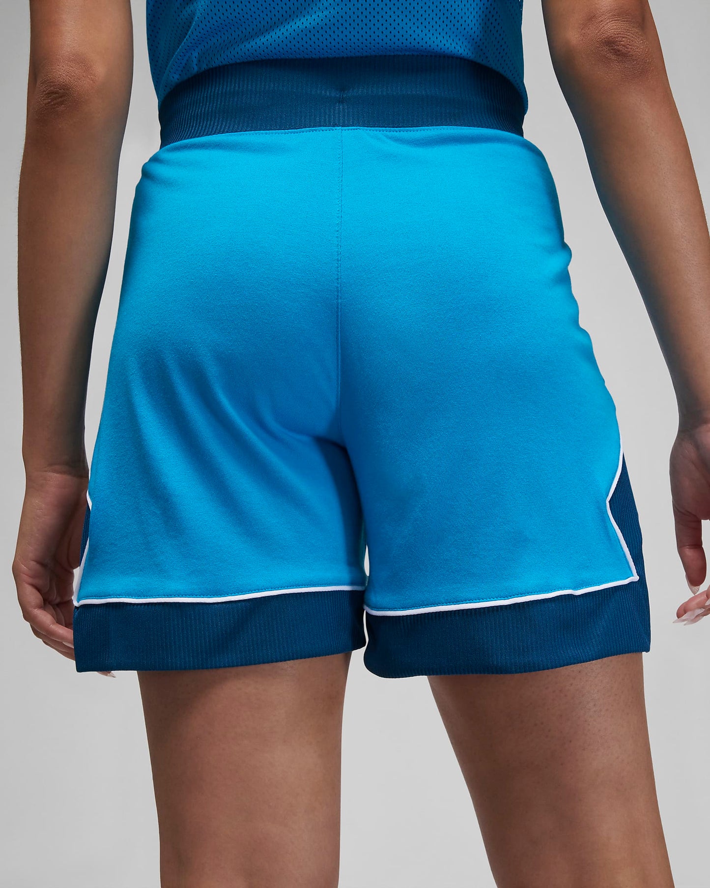 Jordan Women's Diamond Shorts | Laser Blue