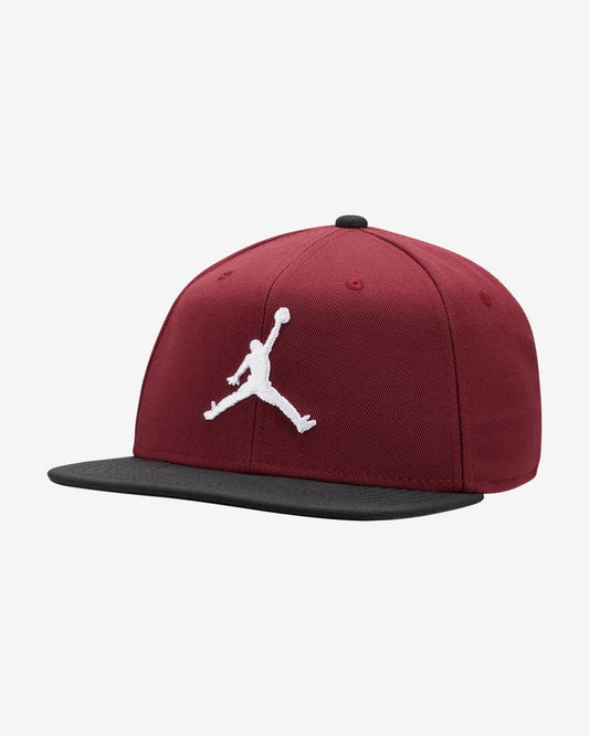 Jordan Pro Jumpman Snapback Hat | Cherrywood Red