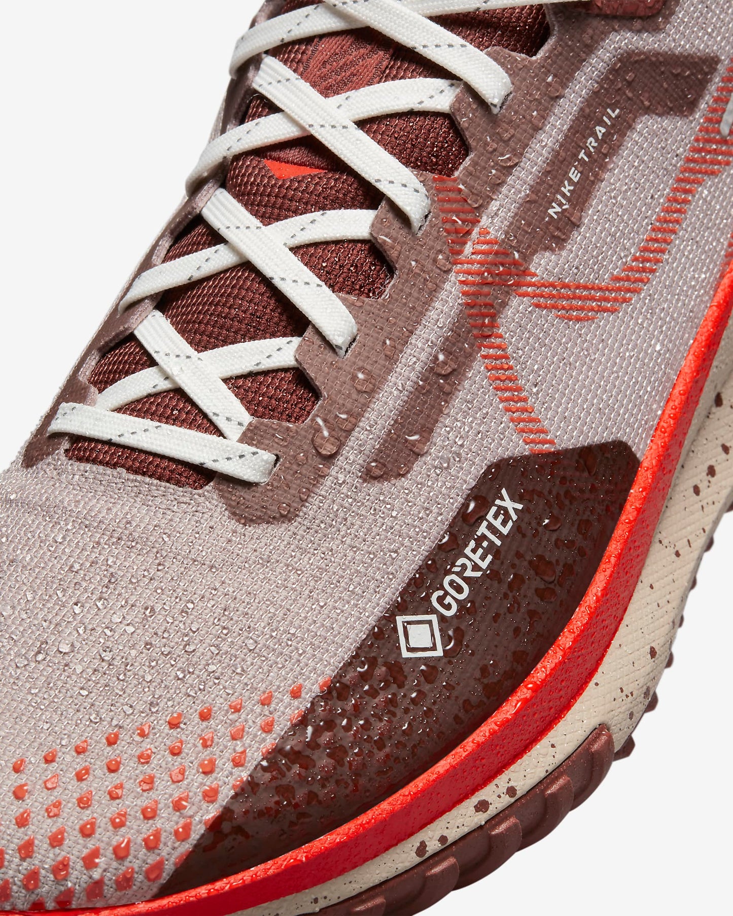 Nike Pegasus Trail 4 GORE-TEX | Picante Red