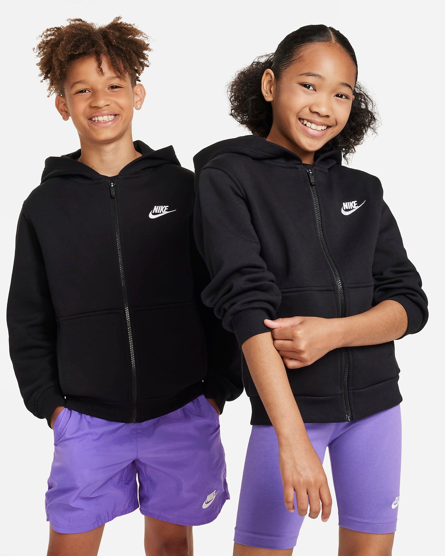 Nike Sportswear Club Fleece Older Kids' Full-Zip Hoodie | Black