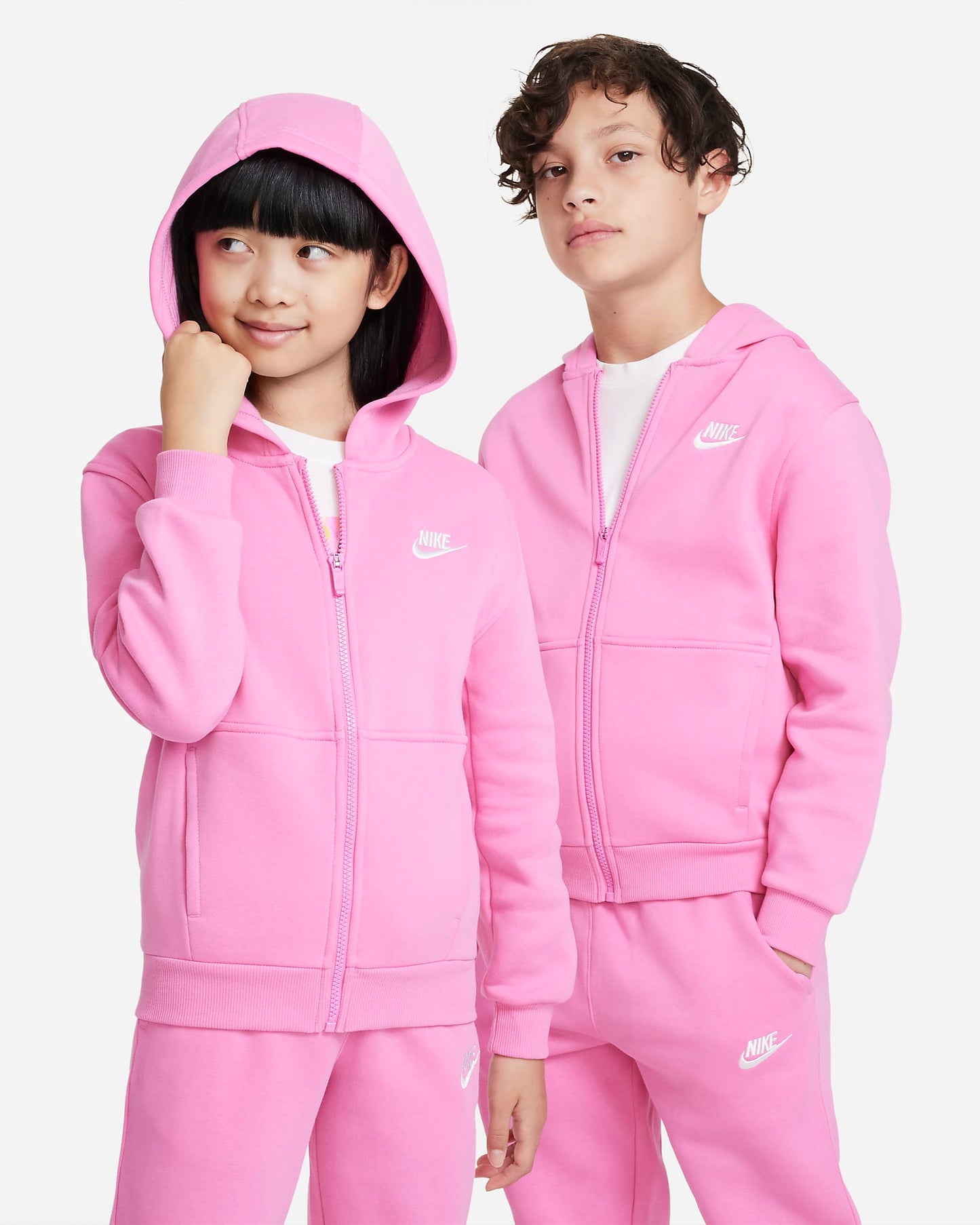 Nike Sportswear Club Fleece Older Kids' Full-Zip Hoodie | Playful Pink