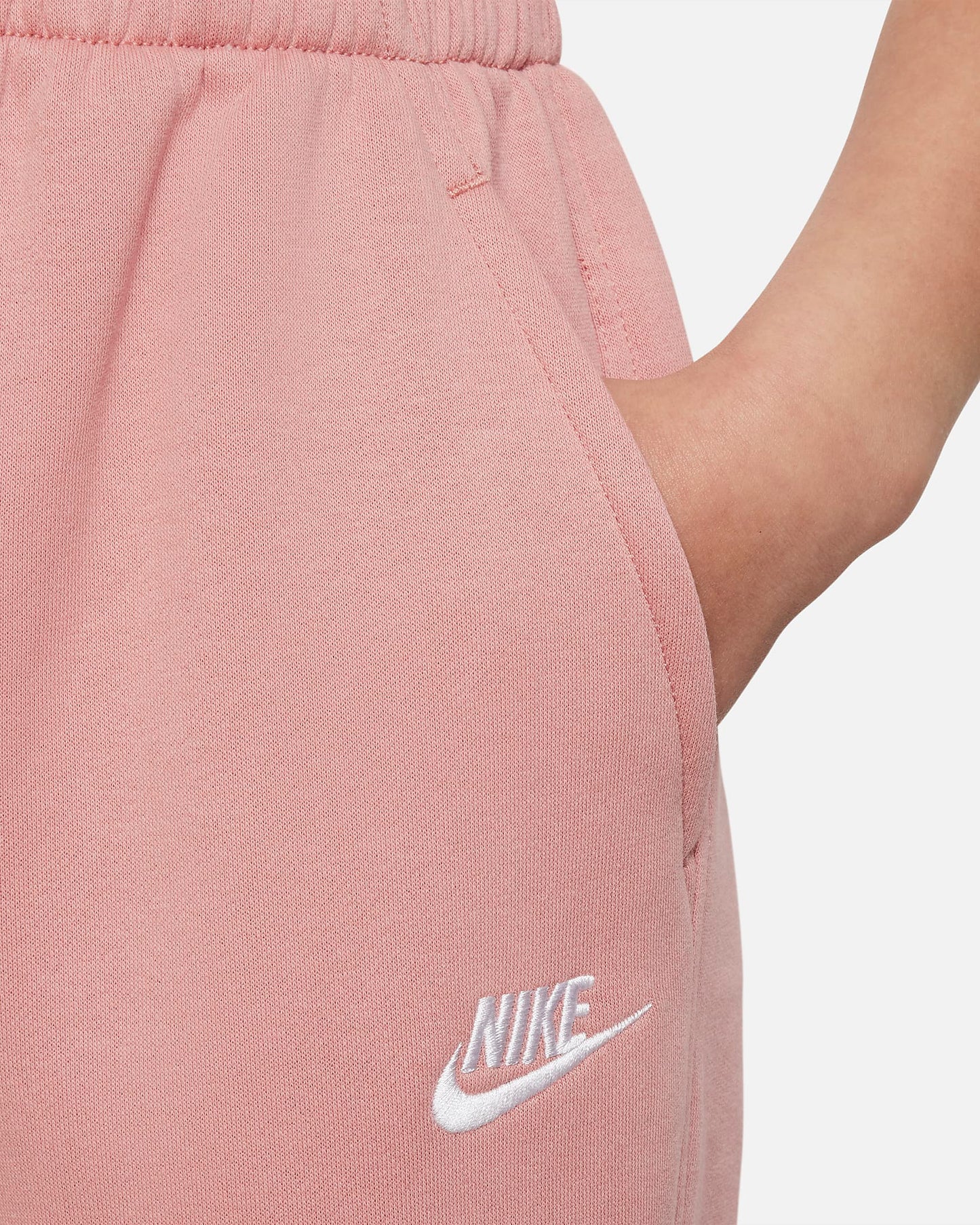 Nike Sportswear Club Fleece Older Girls' Loose Trousers | Red Stardust