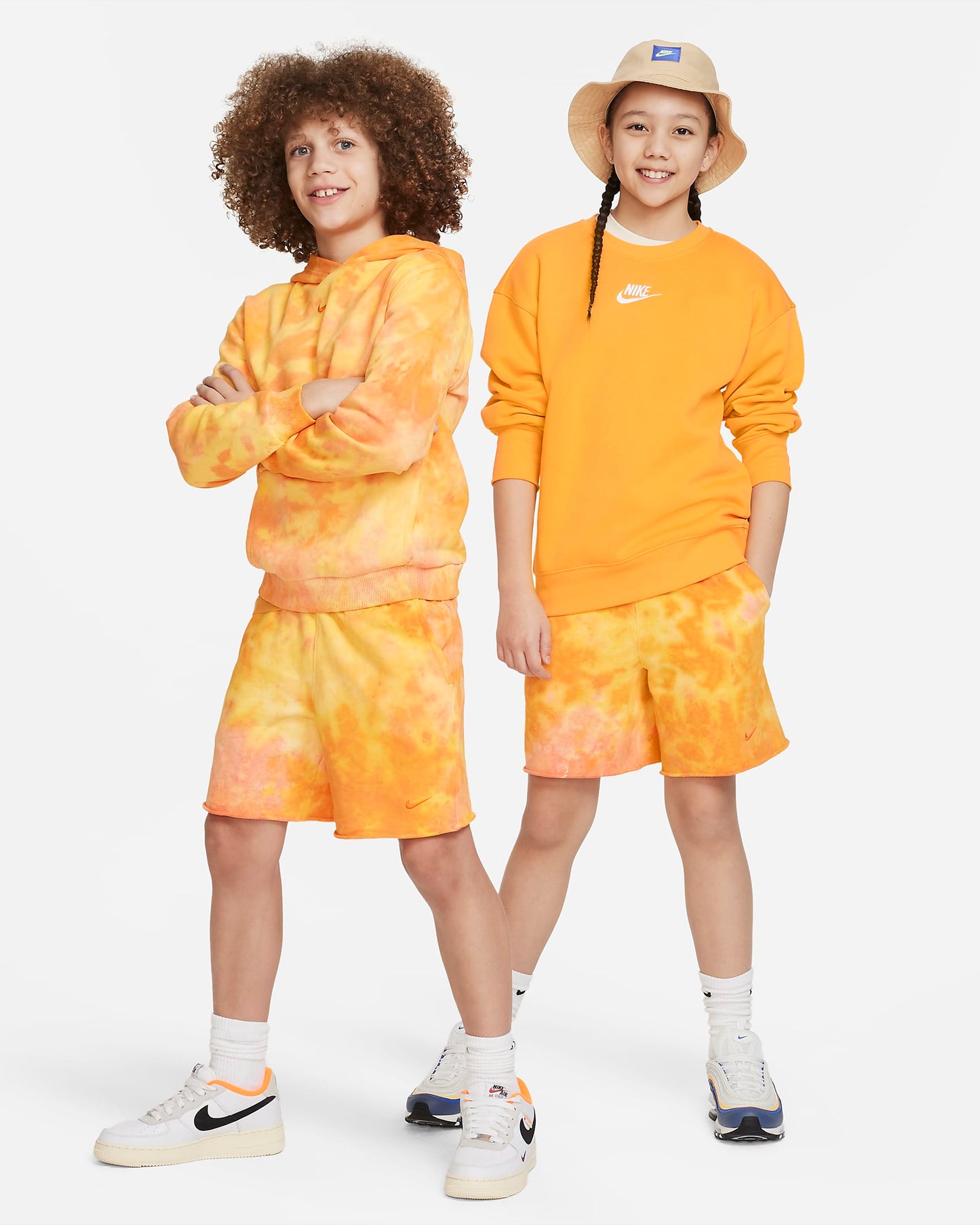 Nike Sportswear Club Fleece Older Kids' Shorts | Vivid Orange