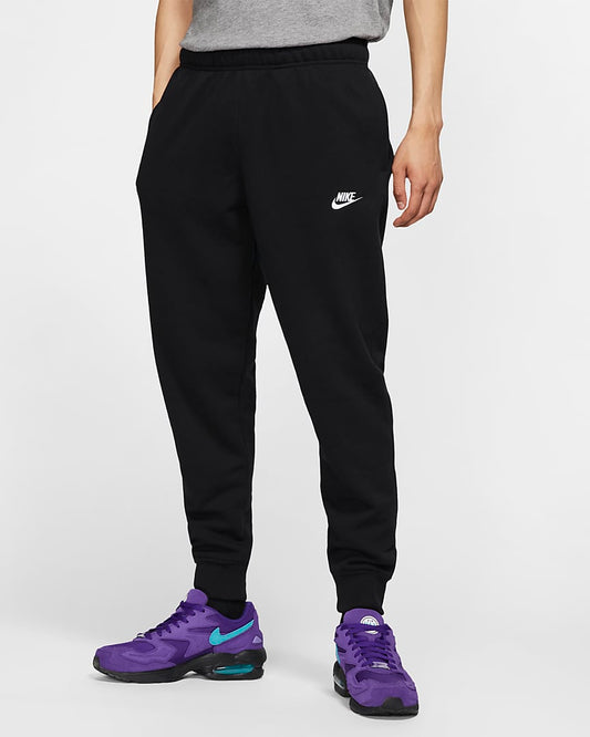 Nike Sportswear Club | Black