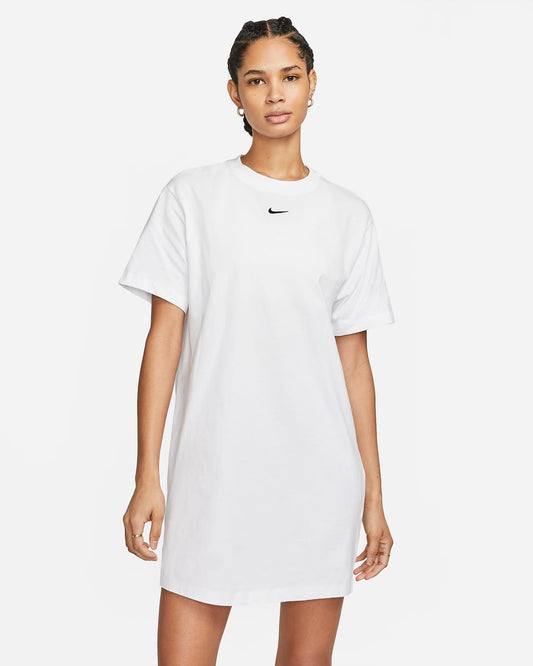 Nike Sportswear Essential T-Shirt | White