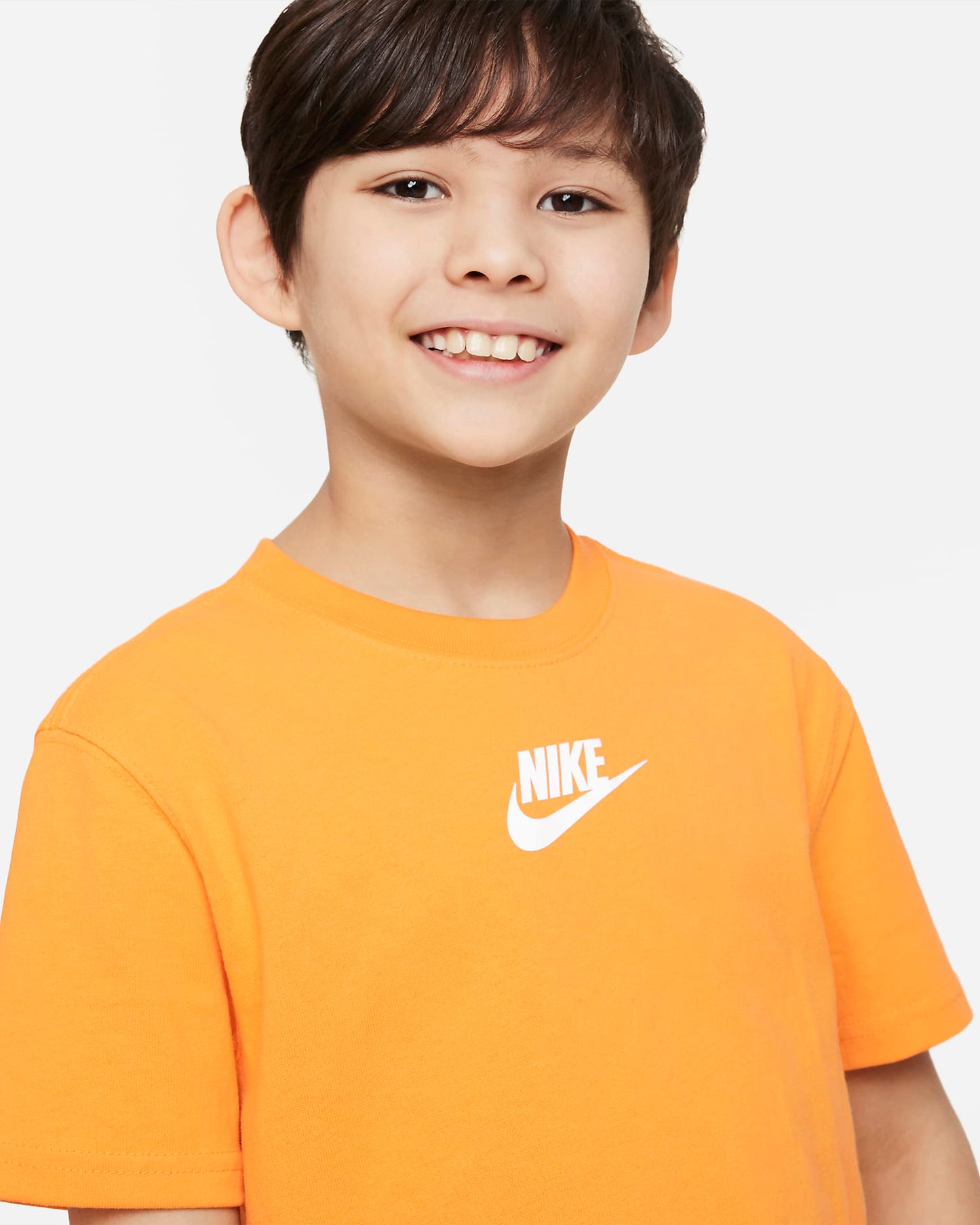 Nike Sportswear Premium Essentials Older Kids' T-Shirt | Vivid Orange