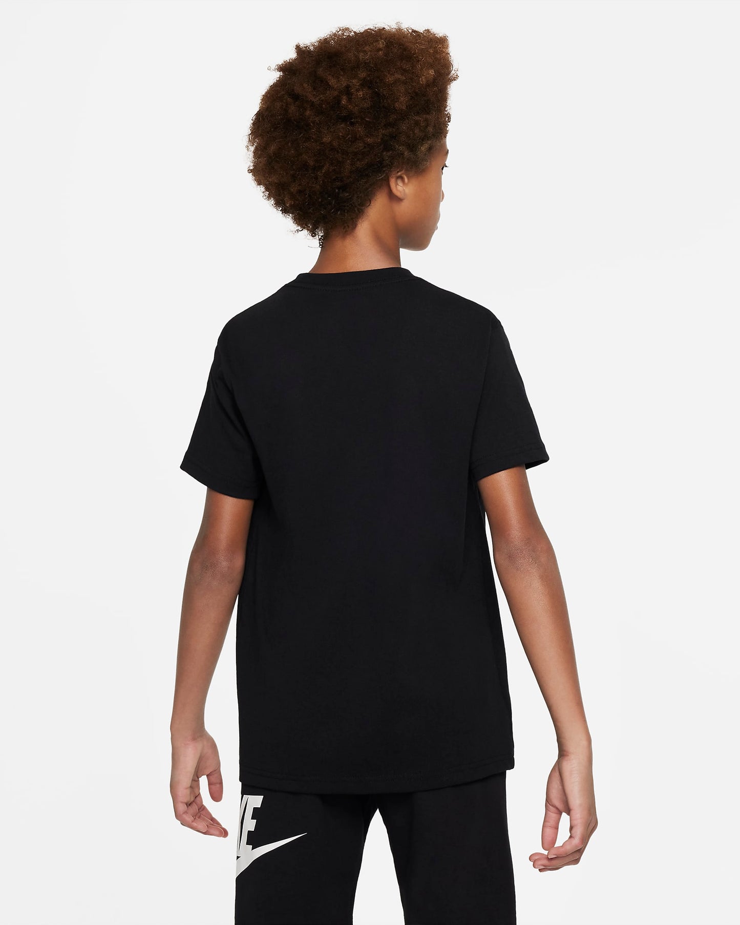 Nike Sportswear Premium Essentials Older Kids' T-Shirt | Black