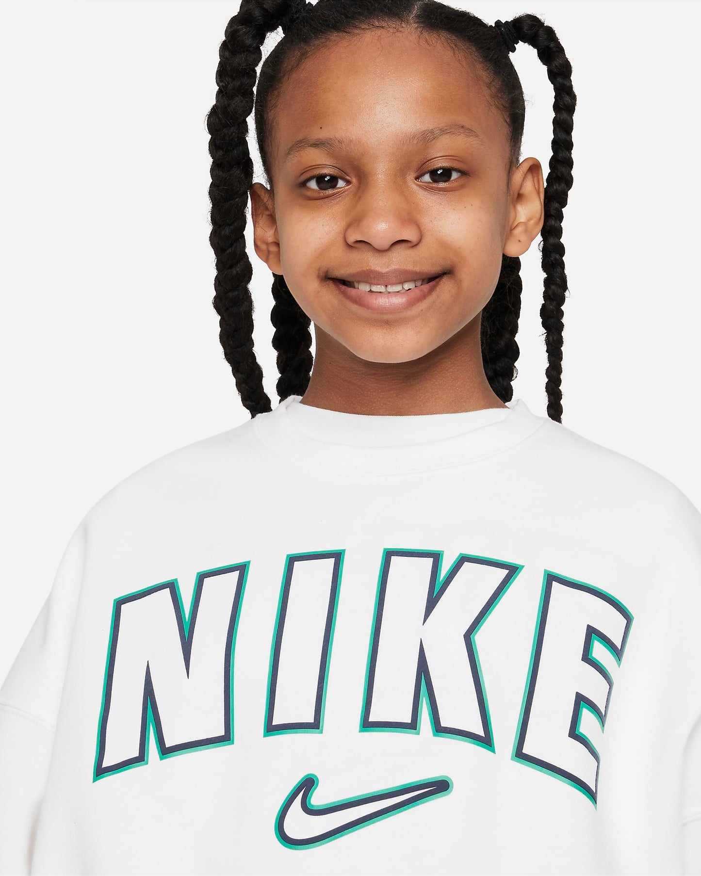 Nike Sportswear Older Girls' Fleece Crew-Neck Sweatshirt | White