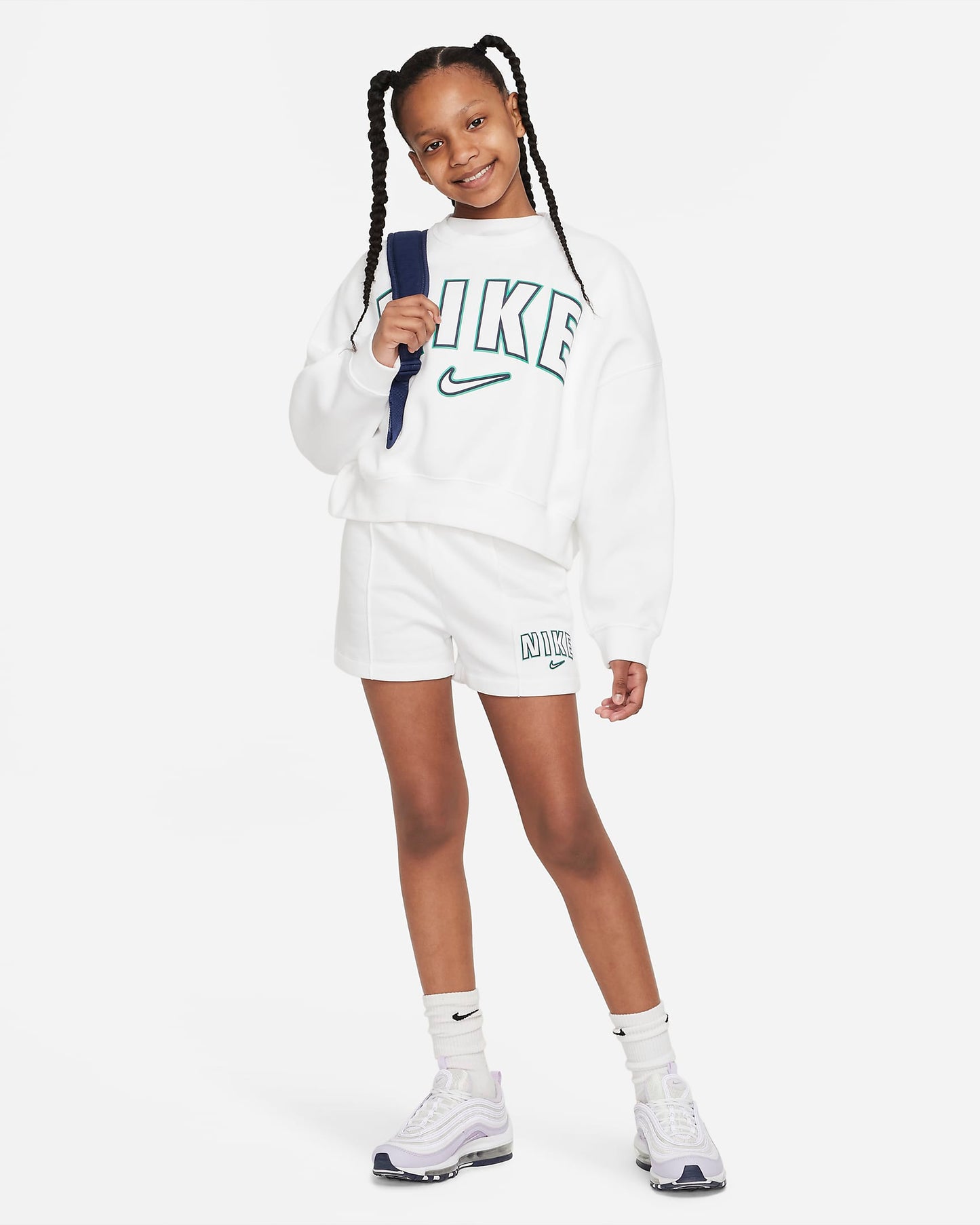 Nike Sportswear Older Girls' Fleece Crew-Neck Sweatshirt | White