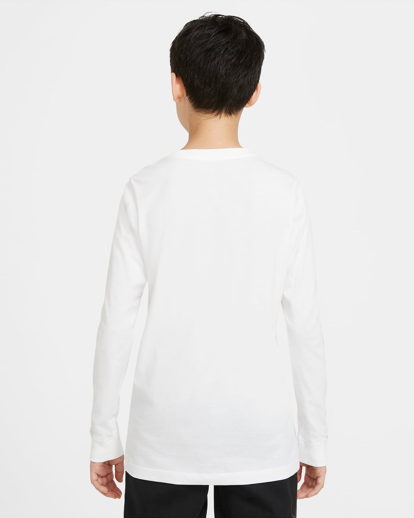 Nike Sportswear Older Kids' (Boys') Long-Sleeve T-Shirt | White