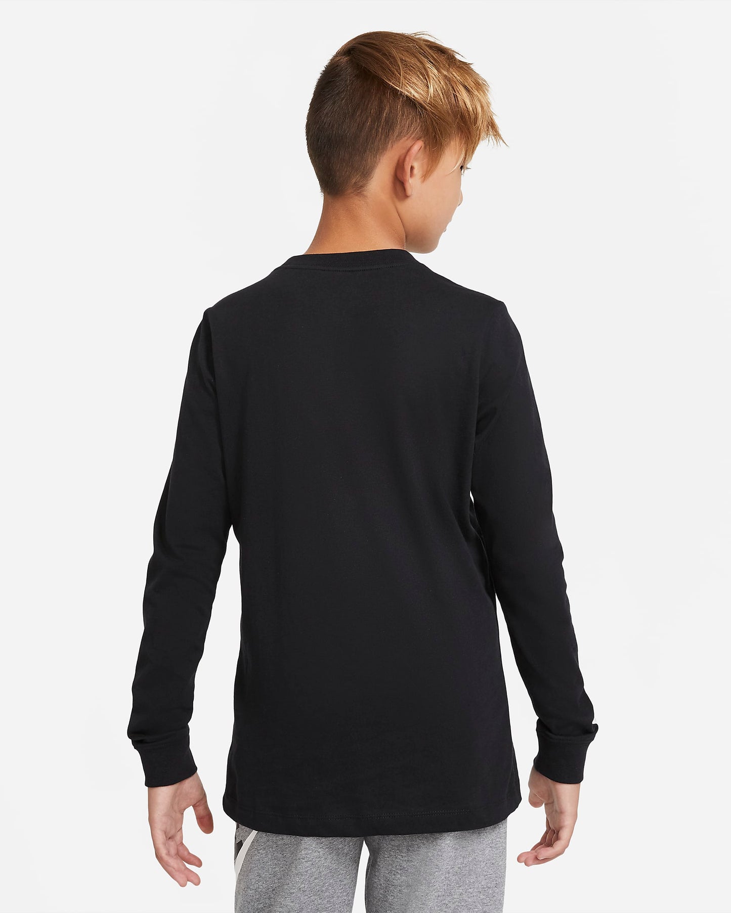 Nike Sportswear Older Kids' (Boys') Long-Sleeve T-Shirt | Black