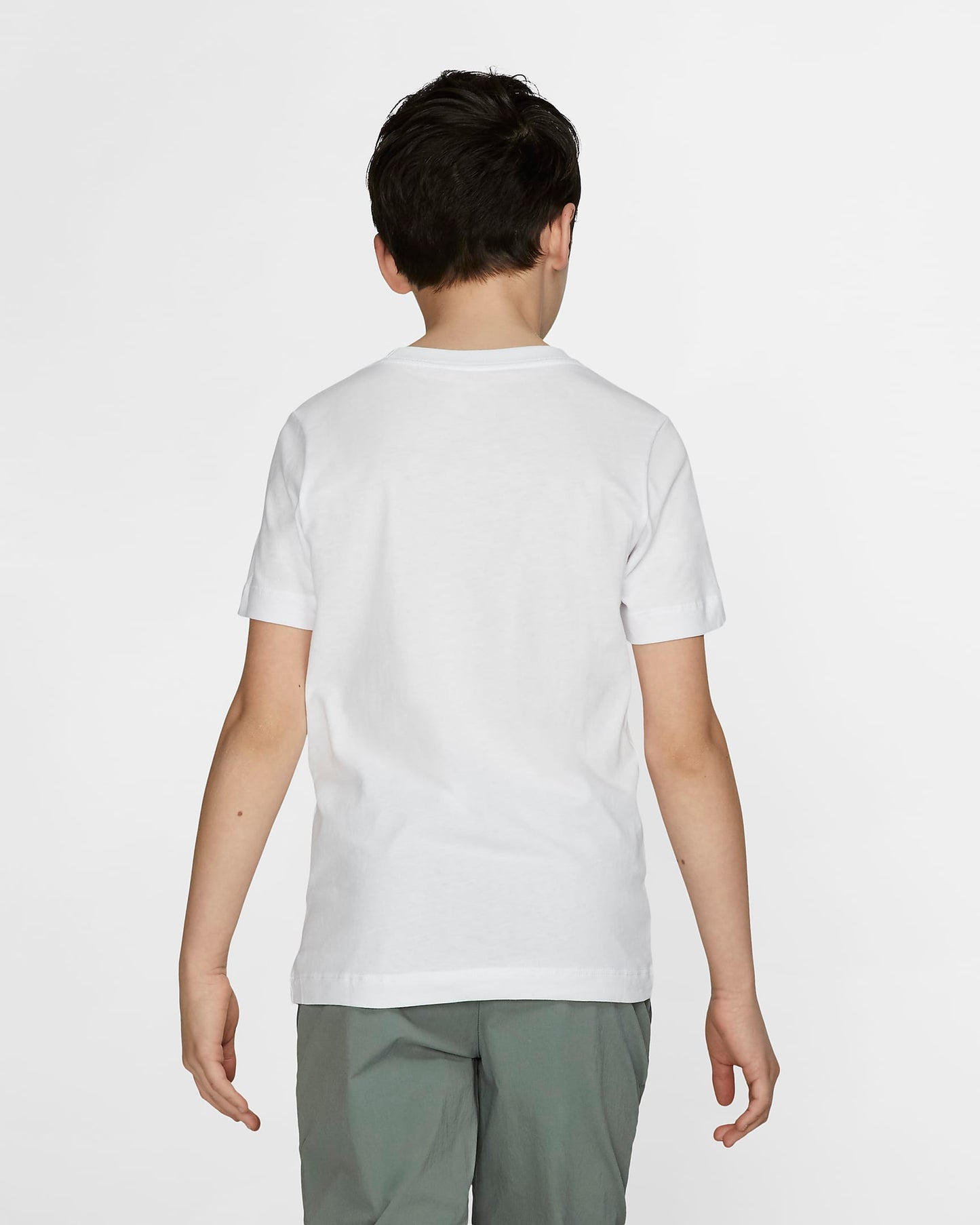 Nike Sportswear Older Kids' T-Shirt | White