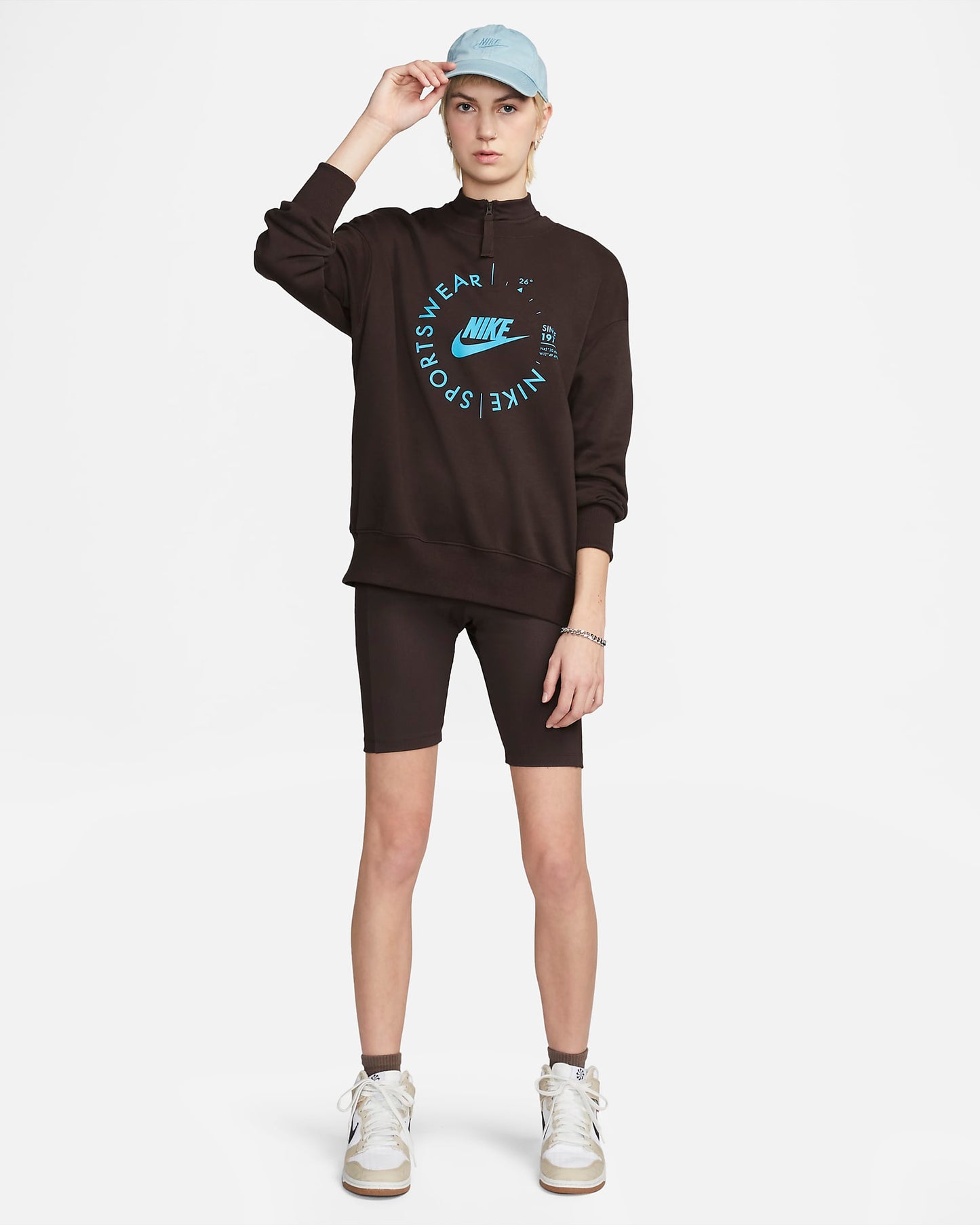 Nike Sportswear Oversized Sports Utility Crew-Neck Sweatshirt | Velvet Brown
