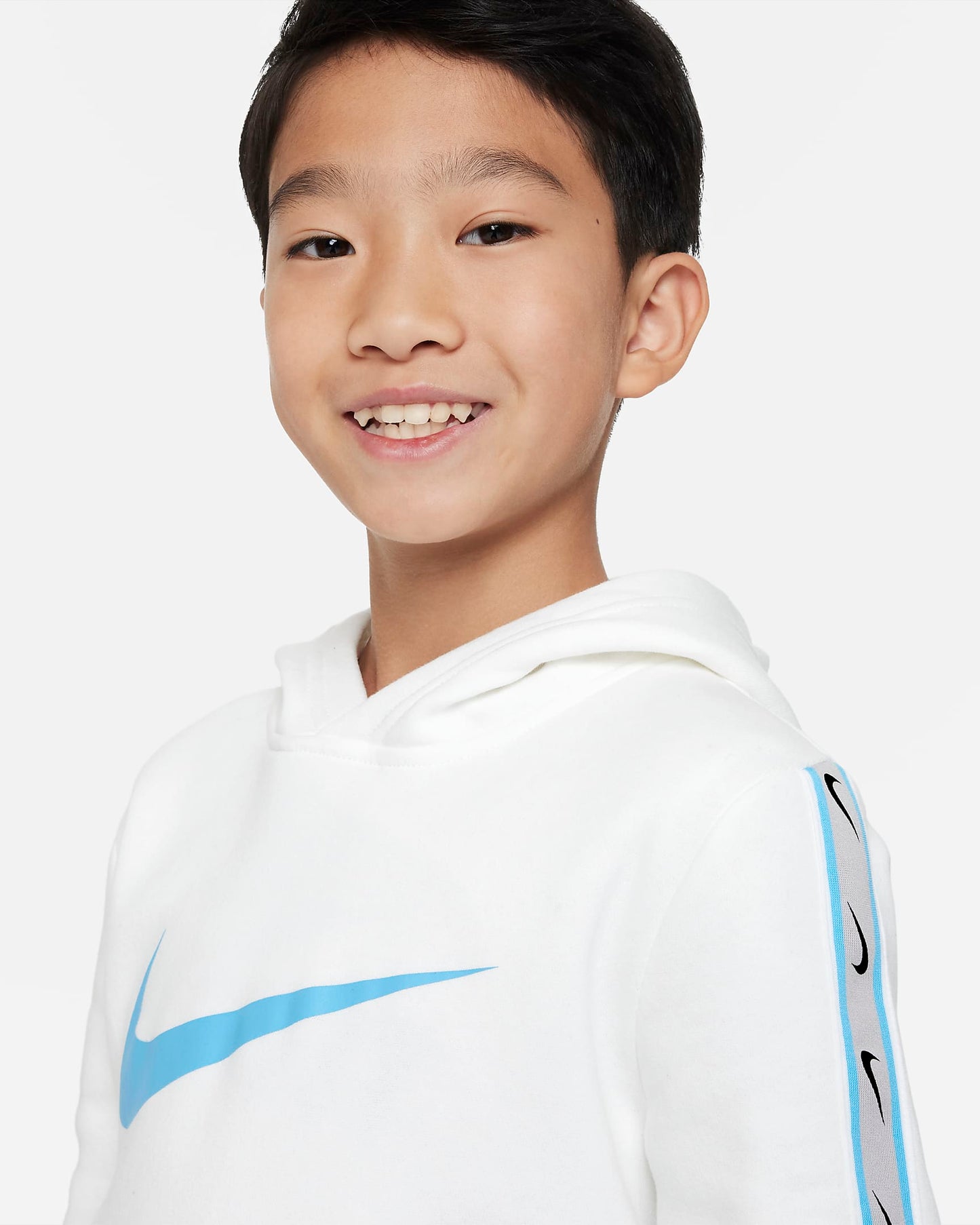 Nike Sportswear Repeat Older Boys' Fleece Pullover Hoodie | Summit White