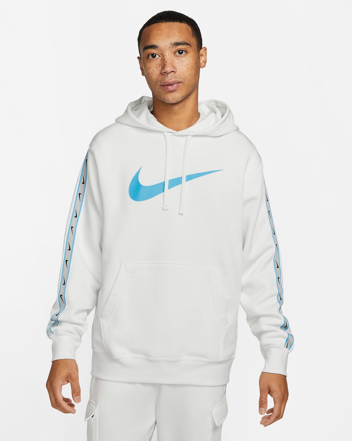 Nike Sportswear Repeat Pullover Fleece Hoodie | Summit White