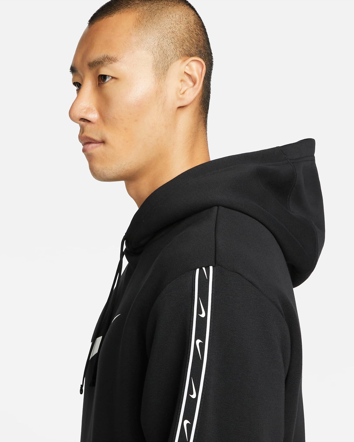 Nike Sportswear Repeat Pullover Fleece Hoodie | Black&White