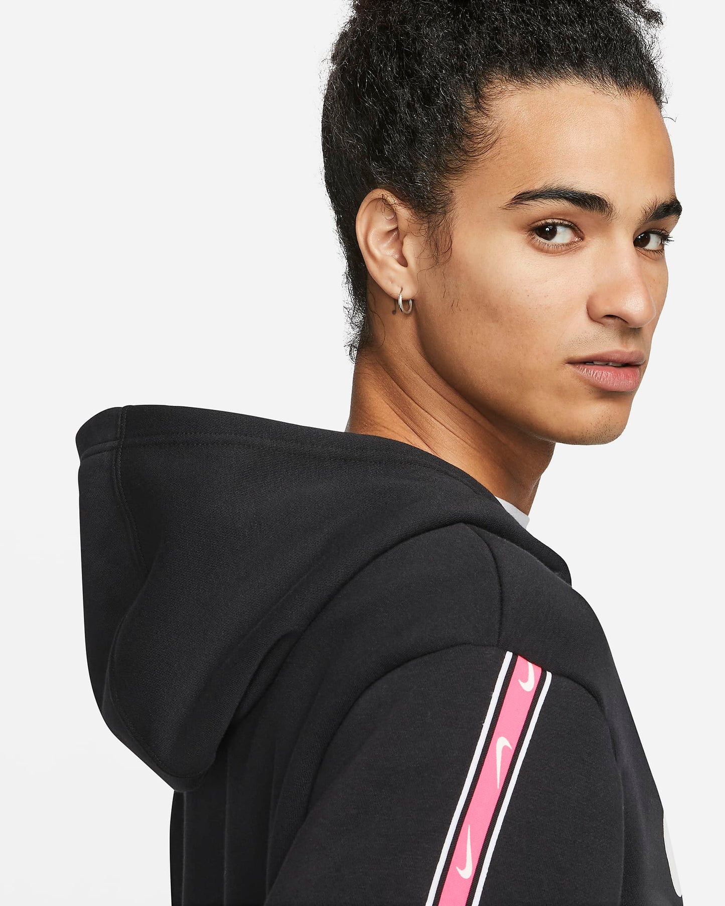 Nike Sportswear Repeat Pullover Fleece Hoodie | Black