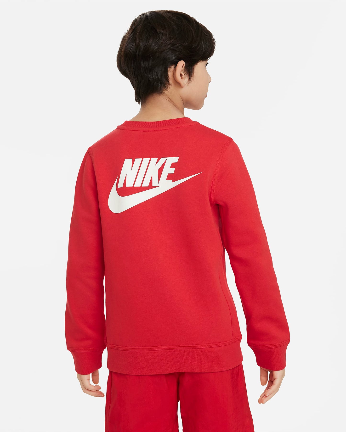 Nike Sportswear Standard Issue Older Boys' Crew-neck Sweatshirt | University Red