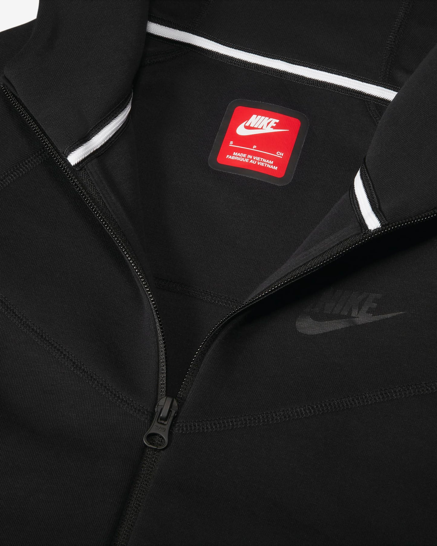 Nike Sportswear Tech Fleece Older Boys' Hoodie | Black