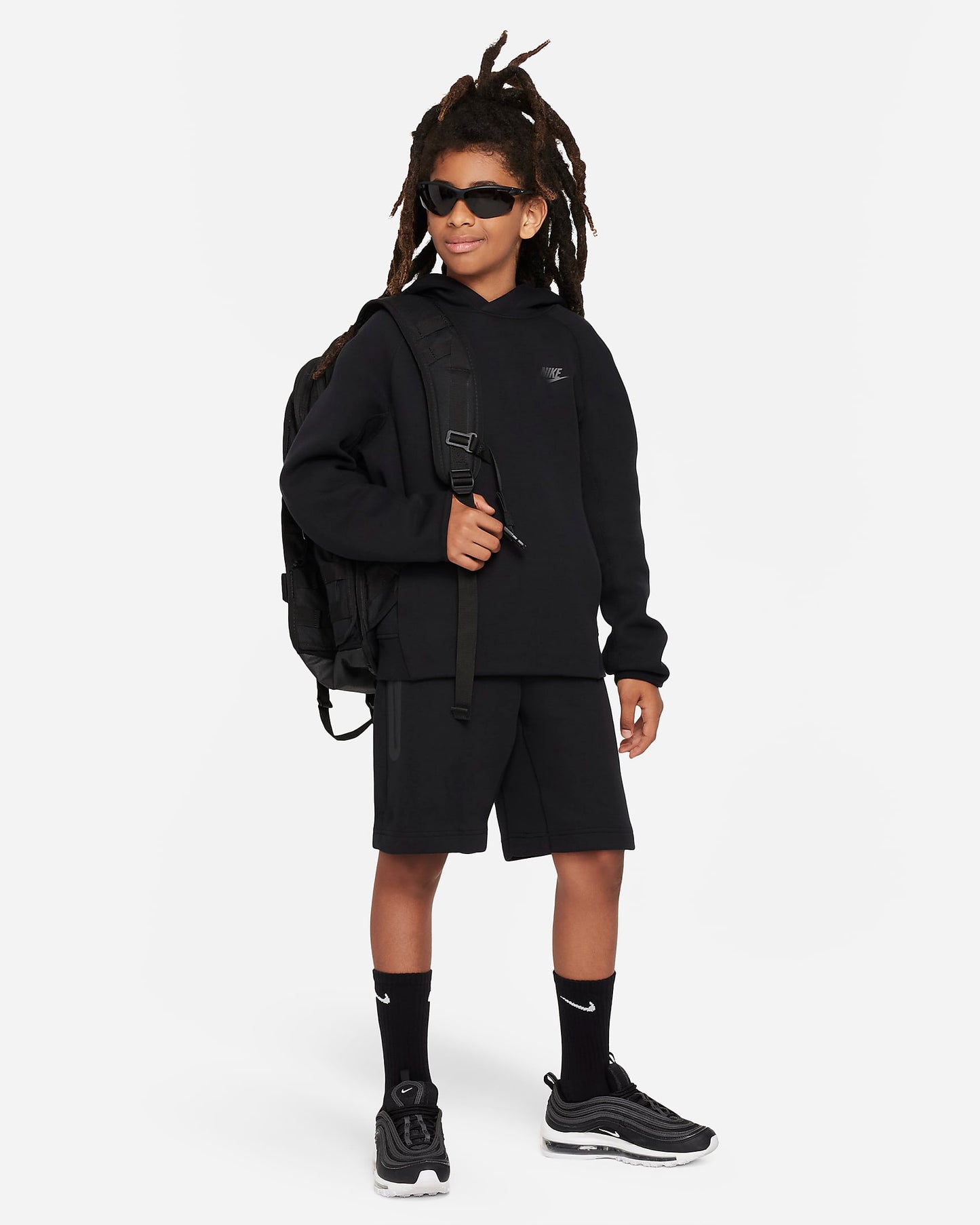 Nike Sportswear Tech Fleece Older Boys' Pullover Hoodie | Black