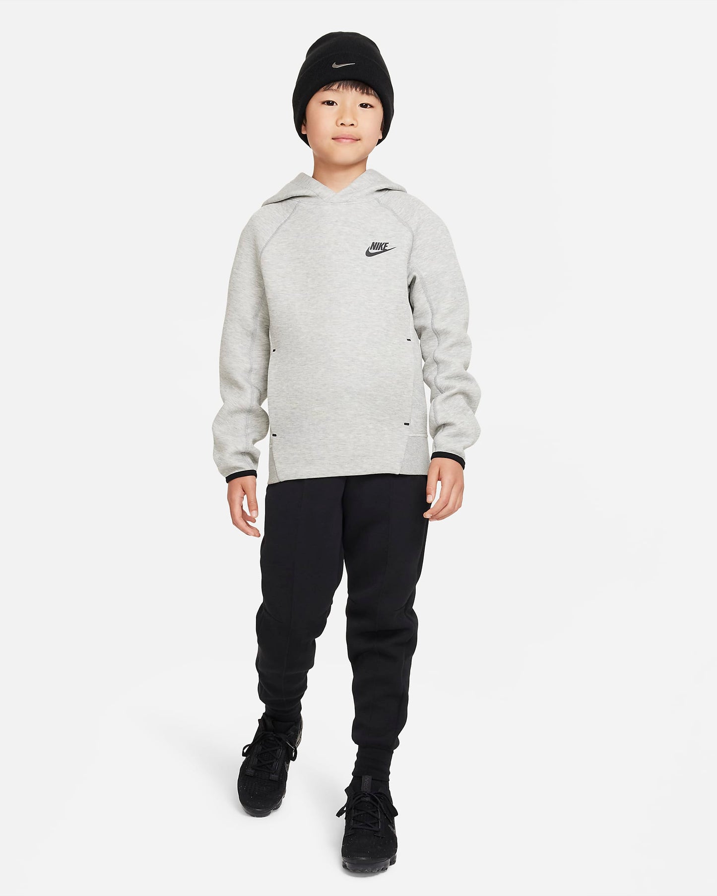 Nike Sportswear Tech Fleece Older Boys' Pullover Hoodie | Dark Grey Heather