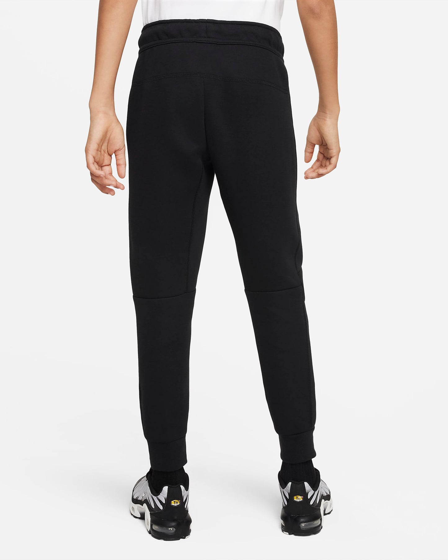 Nike Sportswear Tech Fleece Older Boys' Trousers | Black