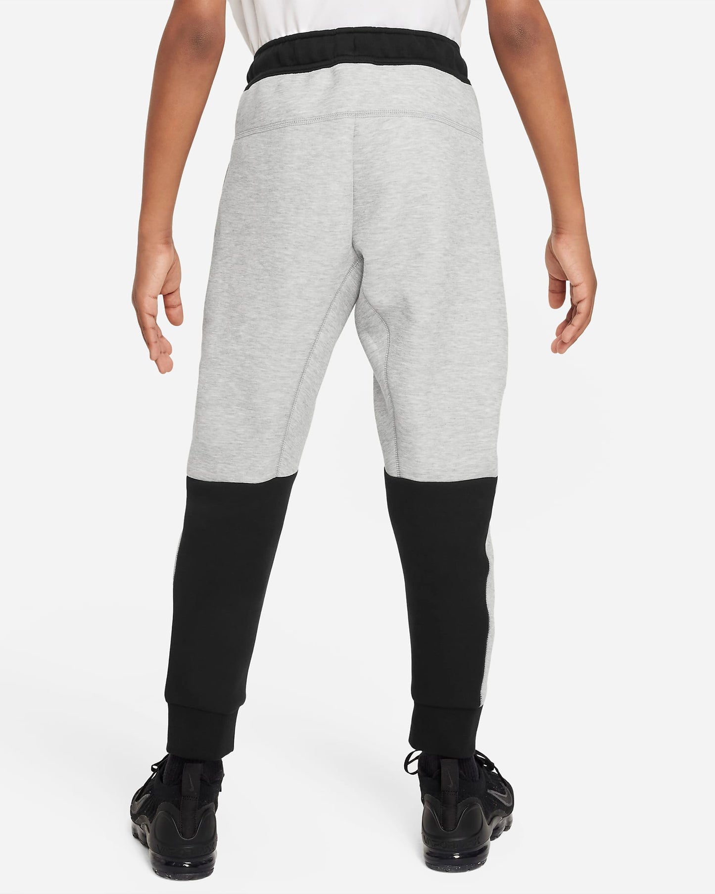 Nike Sportswear Tech Fleece Older Boys' Trousers | Dark Grey Heather