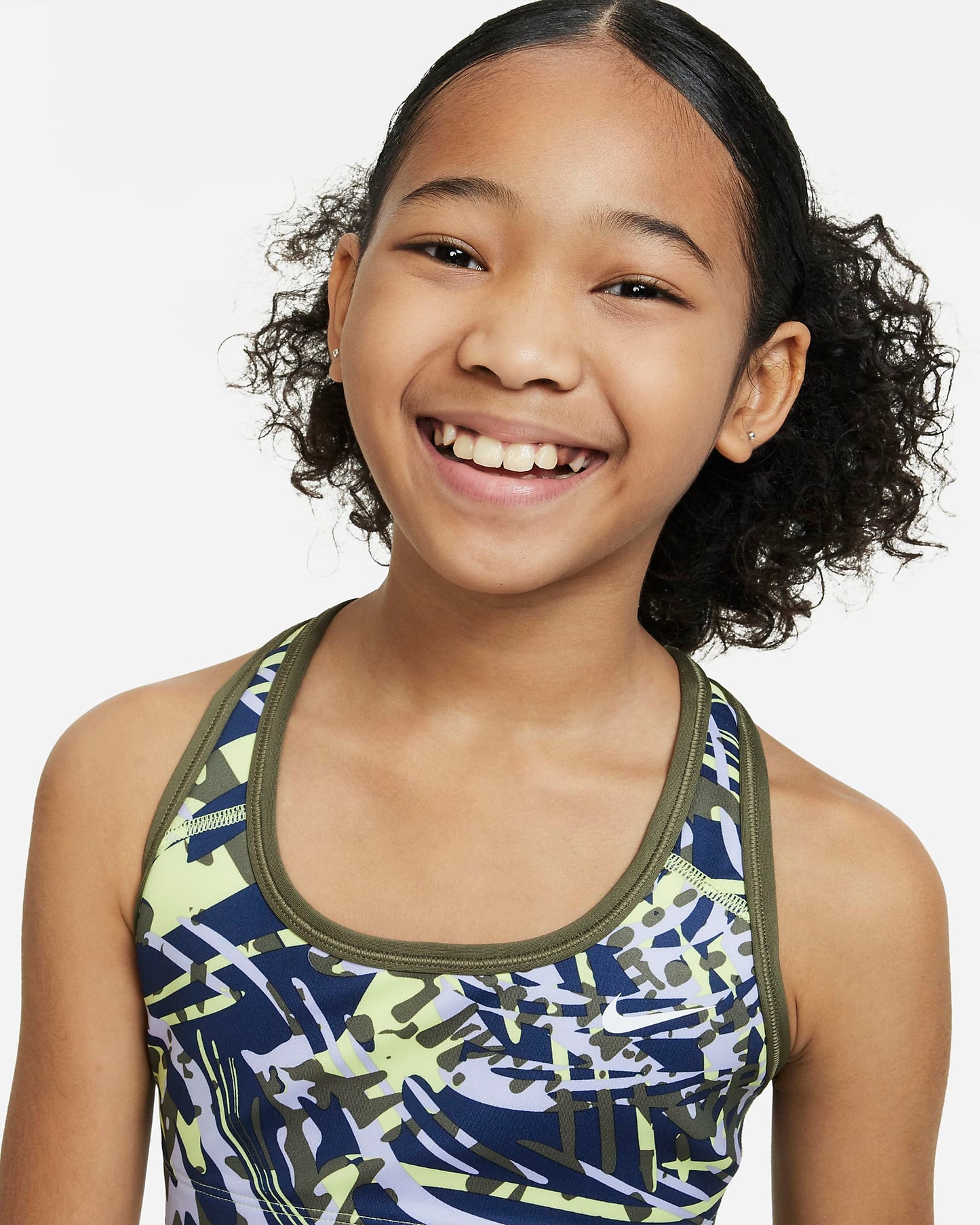 Nike Swoosh Older Girls' Reversible Sports Bra | Light Lemon Twist