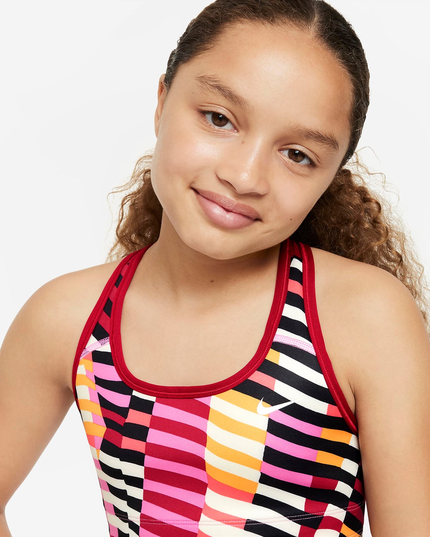 Nike Swoosh Older Girls' Reversible Sports Bra | Playful Pink