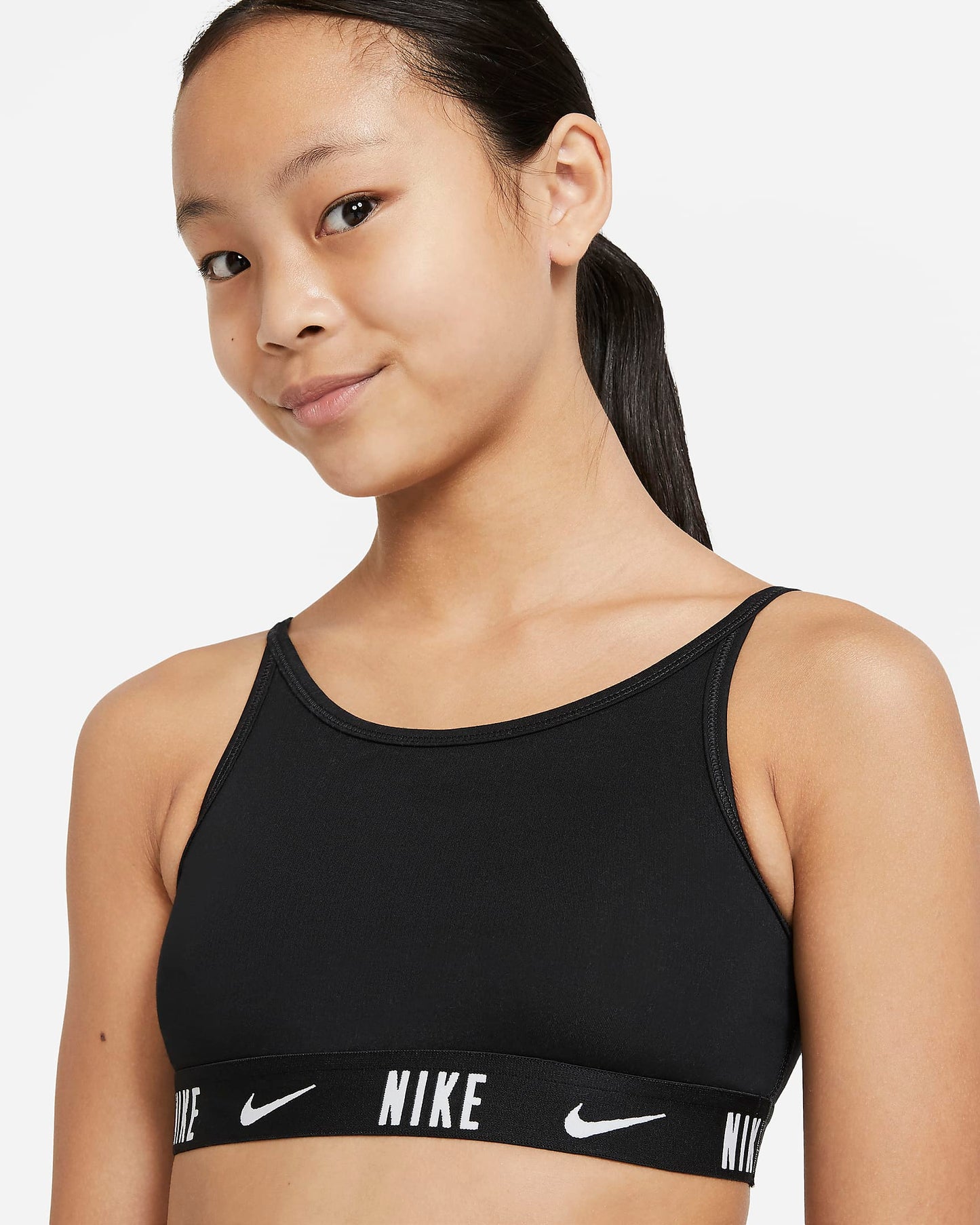 Nike Trophy Older Girls' Sports Bra | Black