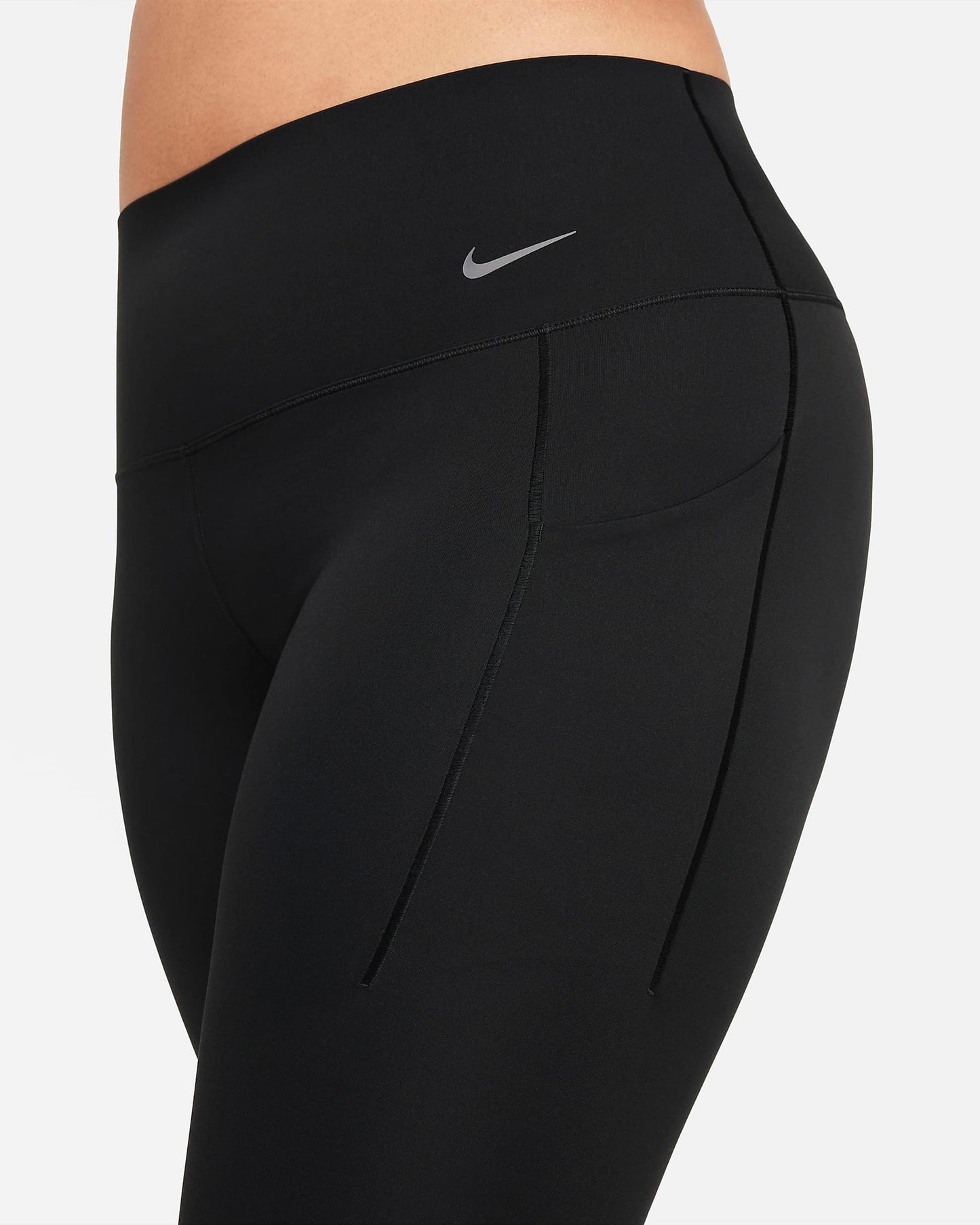 Nike Universa | Black